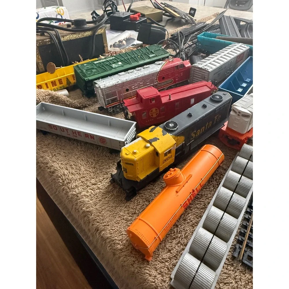 Vintage HO Scale Train Lot Tyco Santa Fe Burlington Northern Track Power LOT200+